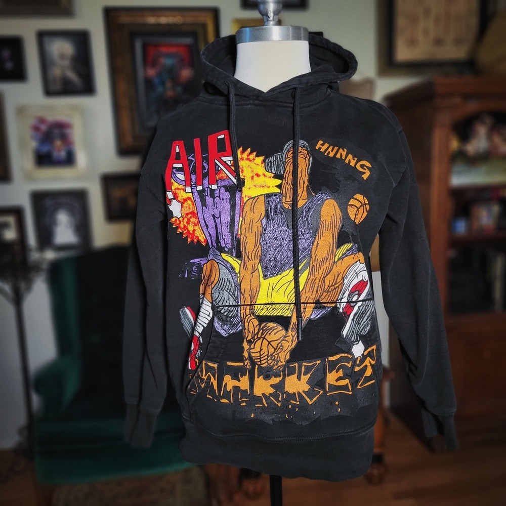 Market Hoodie Black Air Basketball‎ Graphic Streetwear Mens Small Pullover Sweat